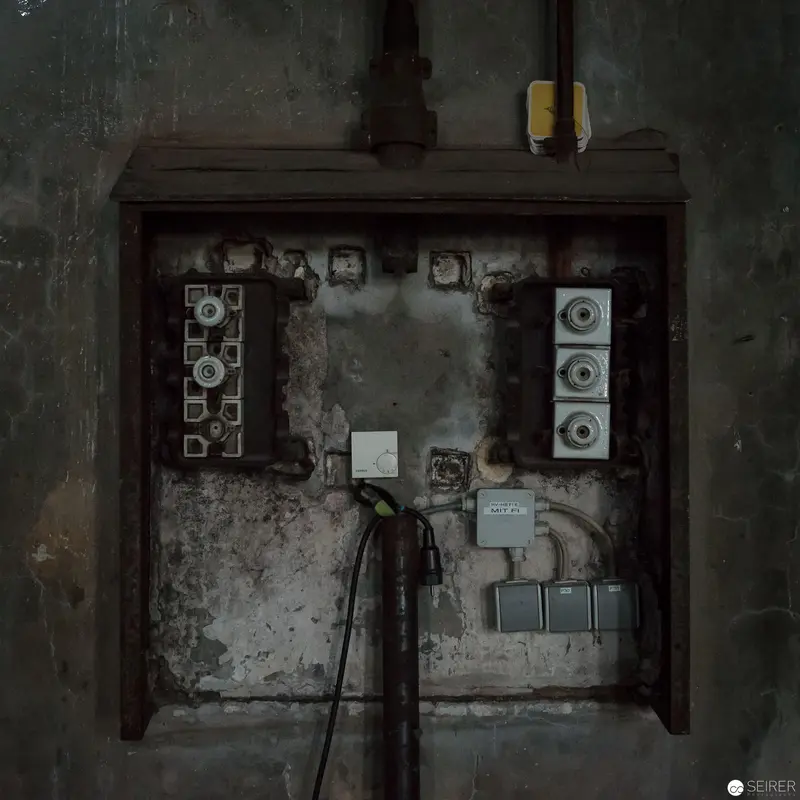 Deteriorating Electrical Panel: Industrial Decay and Mechanical Infrastructure