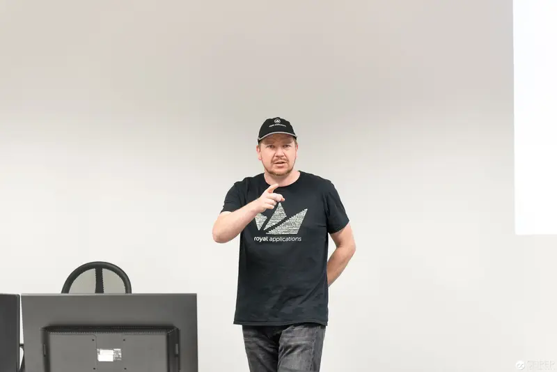 Microsoft User Group Meeting: Software Developer Presenting at Tech Conference