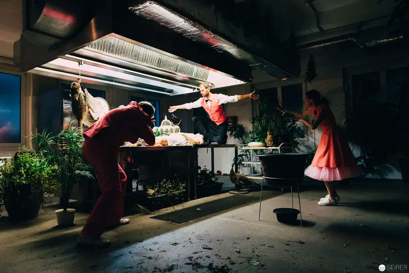 Nesterval's "Dirty Faust": Dramatic Performance in Theatrical Kitchen Setting