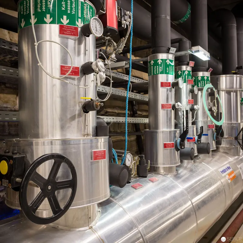 Spittelau Waste Incineration Plant's Intricate Thermal Energy Infrastructure