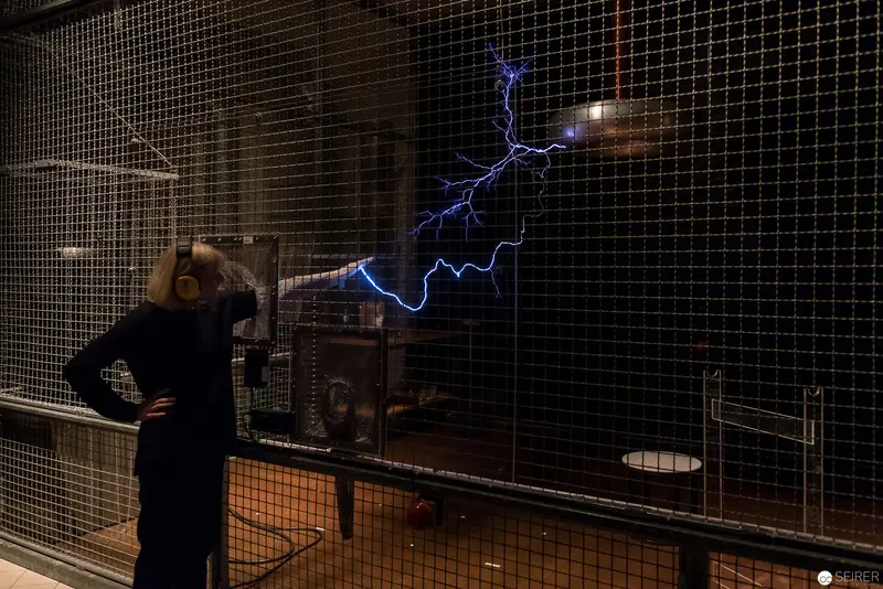 Electrical Discharge Demonstration at ON/OFF Exhibition, Technical Museum Vienna