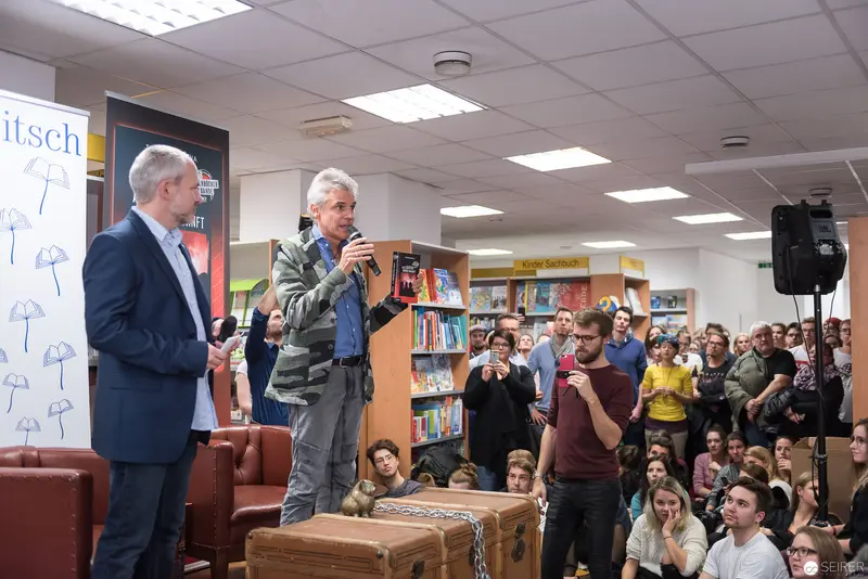 Thomas Brezina Book Presentation of "Alte Geister ruhen unsanft" at Kuppitsch Bookstore
