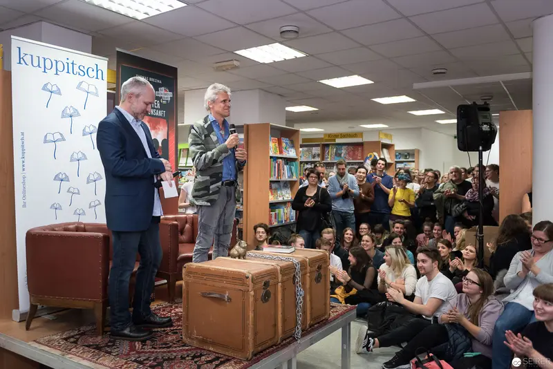 Thomas Brezina Book Presentation of "Alte Geister ruhen unsanft" at Kuppitsch Bookstore
