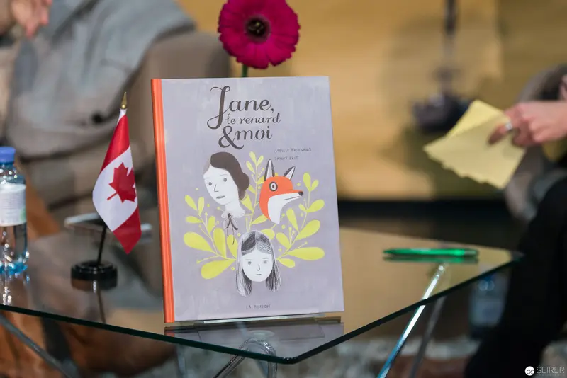 Jane, le renard & moi: Illustrated Book Display at Book Event with Canadian Flag
