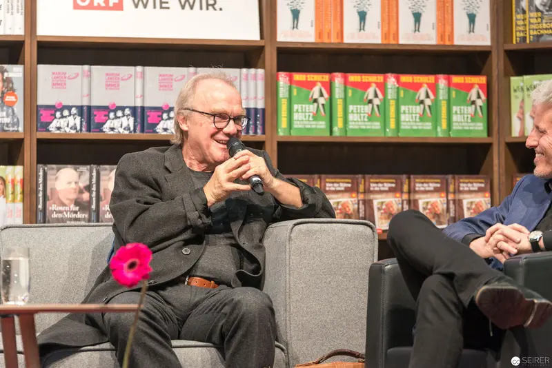Animated Discussion at Buch Wien 2017 Literary Festival Bookshelf