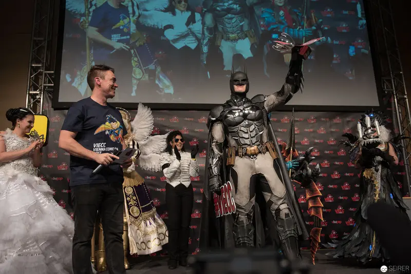 Comic Con Cosplay Stage: Batman, Performers in Elaborate Costume Showcase