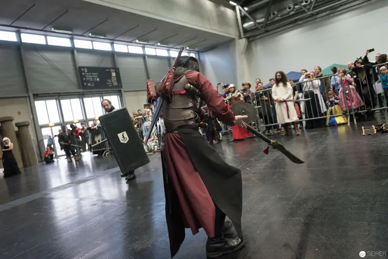 Klingenspiel Historic Fencing Performer in Full Regalia at Vienna Event