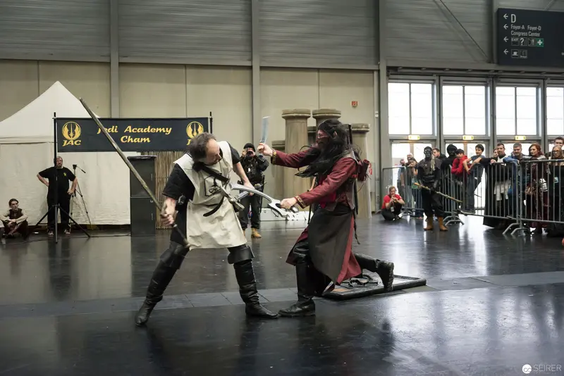 Historic Fencing Performance at Klingenspiel Academy Championship Event