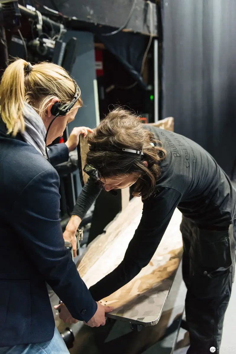 Backstage Moment During "Besuch der alten Dame" at Theater an der Wien