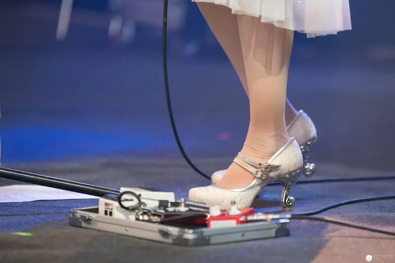 Haruka's Performance at AniNite 2018: Delicate Footwork on Musical Equipment