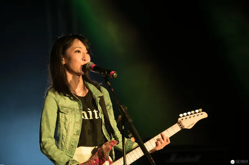 Haruka Performing Energetic Rock Set at AniNite 2018 Music Festival