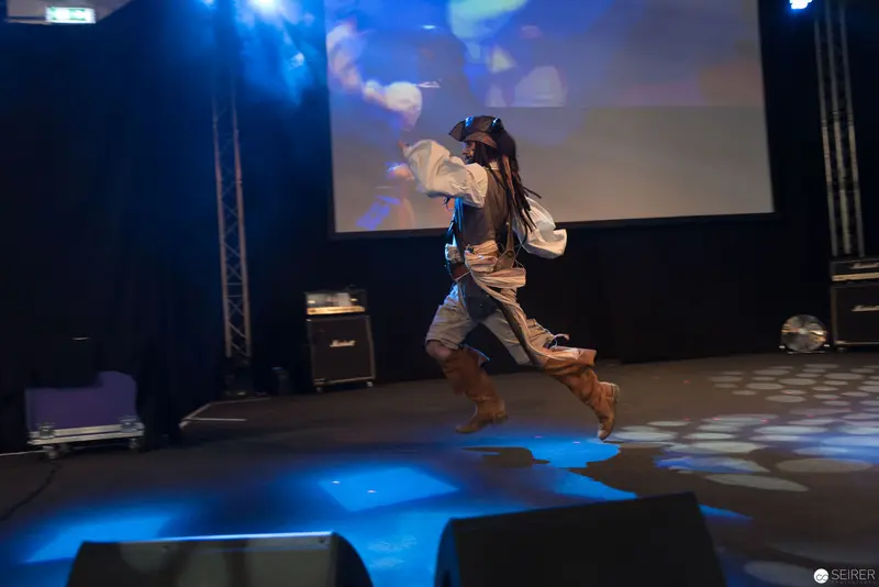 AniNite 2018: Dynamic Performance with Energetic Stage Leap