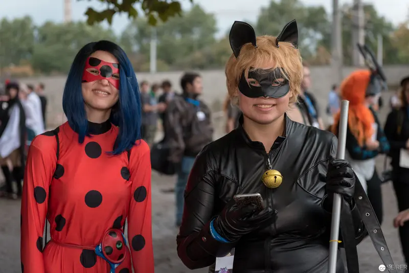 Miraculous Ladybug and Cat Noir Cosplay at AniNite 2018 Fan Convention