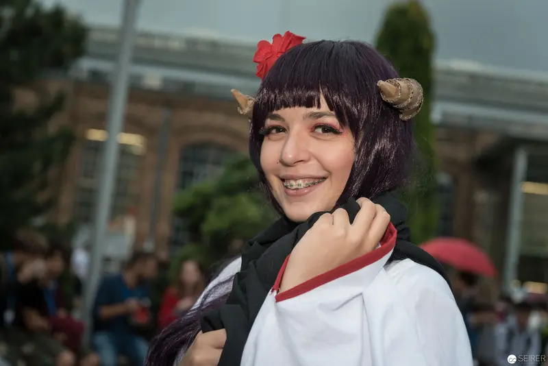 Cosplay Portrait at AniNite 2018: Character with Red Flower and Horns