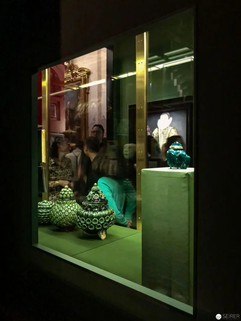 Wes Anderson Curating Ceramic Artifacts at Kunsthistorisches Museum Wien