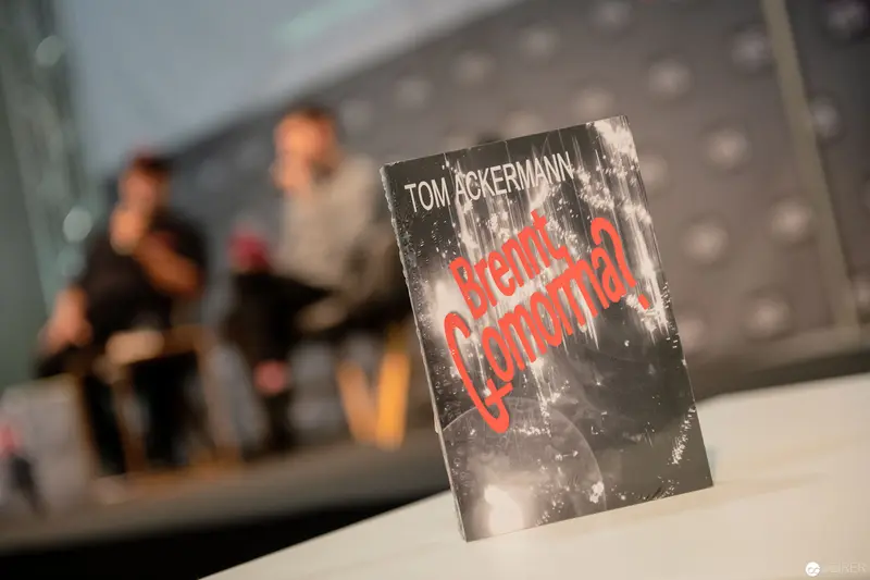 Tom Ackermann's "Kleine Gelegenheit" Book Display at Literary Event