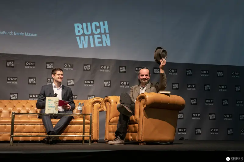 Bernd Flessner Presents "Der kleine Major Tom" at Buch Wien Event