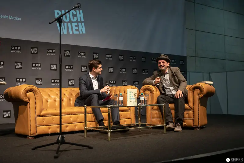Bernd Flessner Discussing "Der kleine Major Tom" at Buch Wien Event