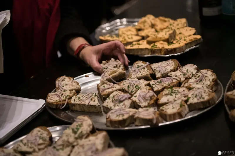 Book Launch Catering: Elegantly Arranged Hors d'Oeuvres at Wien Museum Event