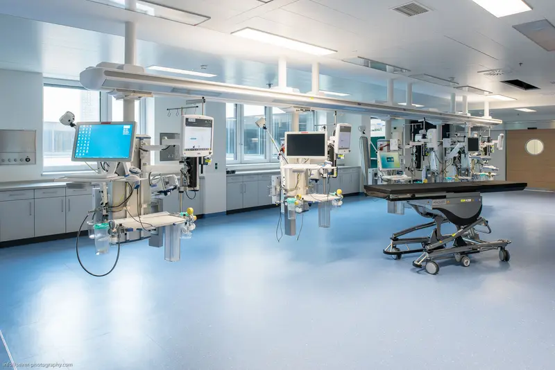 Sterile Medical Operating Theater with Advanced Diagnostic Equipment and Surgical Table