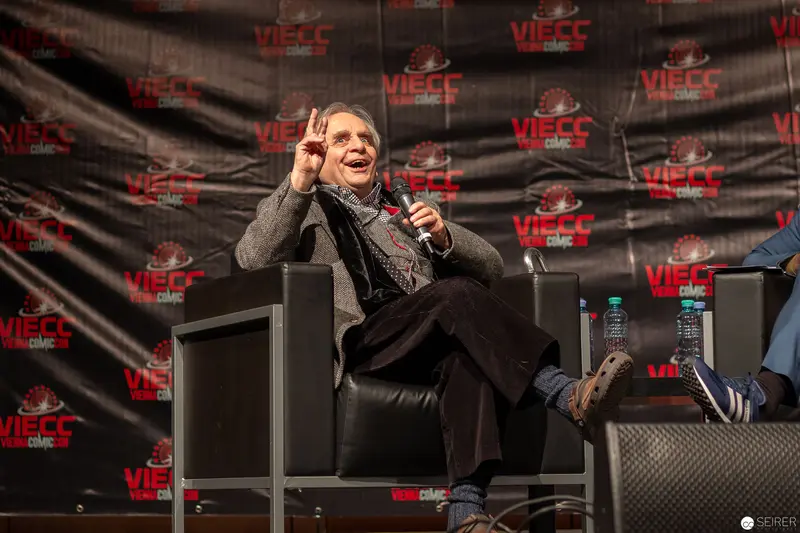 Sylvester McCoy Speaking at 2018 Vienna ComicCon (VIECC) Interview Event