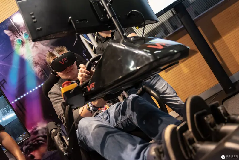 Virtual Reality Racing Simulator at Vienna ComicCon 2018 Gaming Exhibit