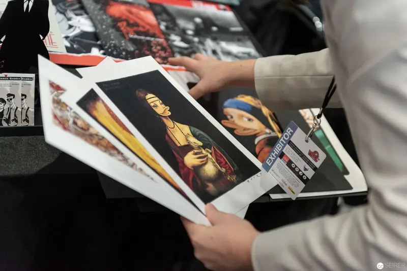 Art Prints of Classic Paintings Displayed at Vienna Comic Convention 2018