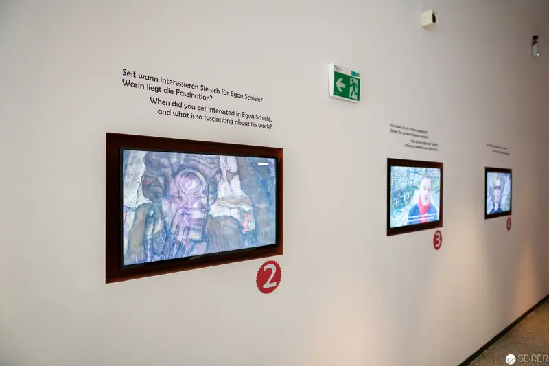 Multimedia Exhibition on Ego State: Illuminated Digital Portraits in Gallery Setting