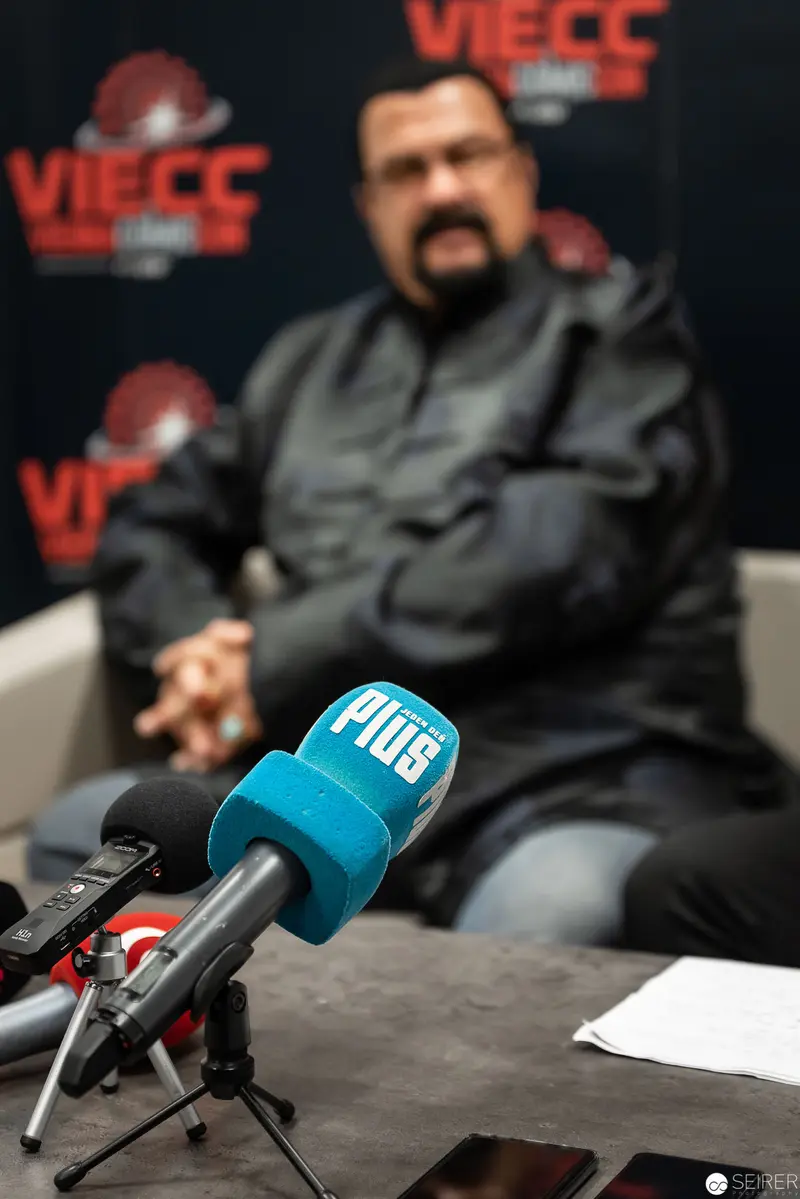 Press Conference Microphone at Vienna ComicCon 2019 Media Event
