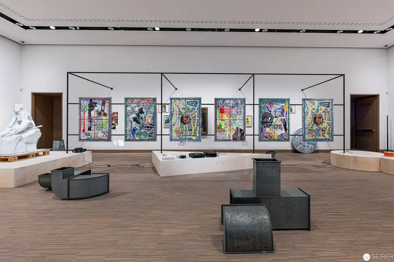 Künstlerhaus Wien Exhibition: Contemporary Art Gallery with Geometric Display Structures