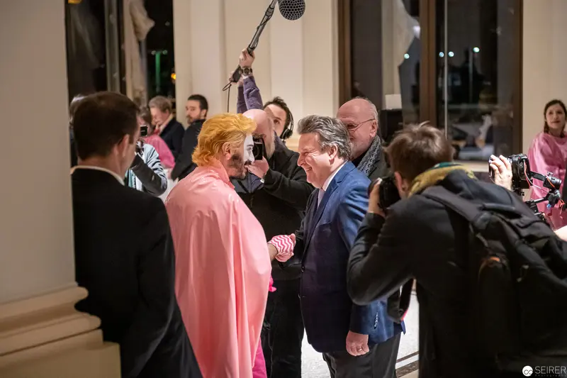 Backstage Moment at Künstlerhaus Vereinigung Wien ReOpening Event