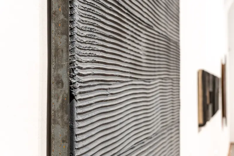 Jakob Gasteiger "Post-Radikale Malerei" Exhibition: Textured Wall Artwork Detail