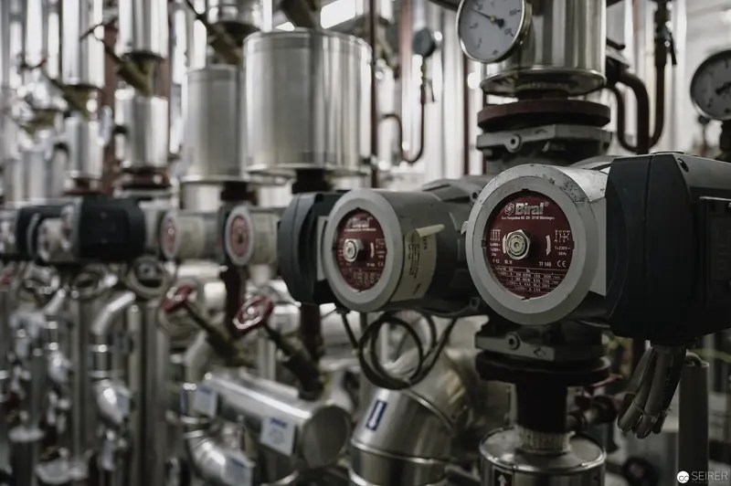 Precision Industrial Gauges and Valves in Complex Mechanical Infrastructure