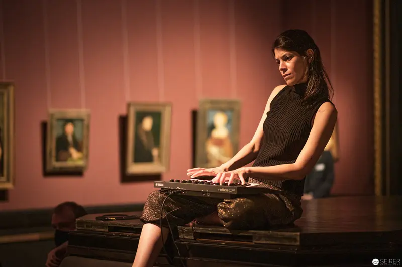 Performance Ganymed: Musician Interacting with Electronic Instrument in Museum Gallery