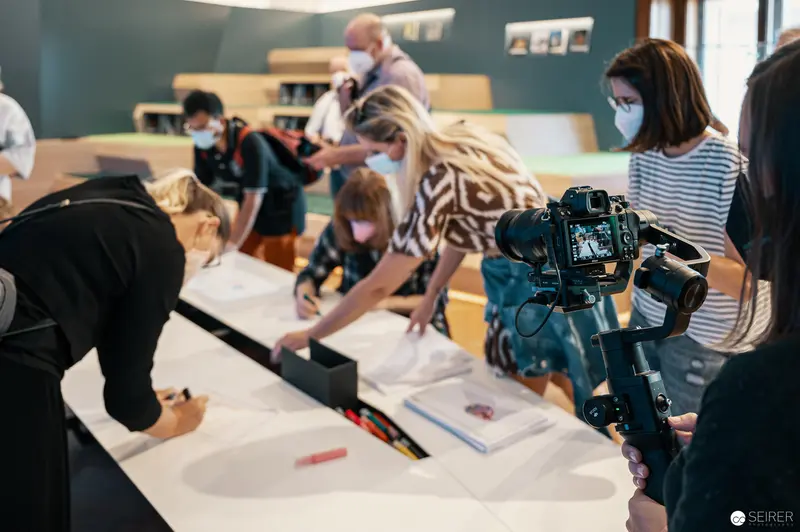 Deck 50 Innovation Space: Collaborative Documentation at Natural History Museum Vienna