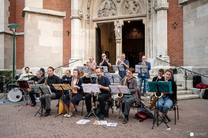 Aureum Saxophonquartett and Bands Perform at Musik Befreit Closing Concert in Wieden