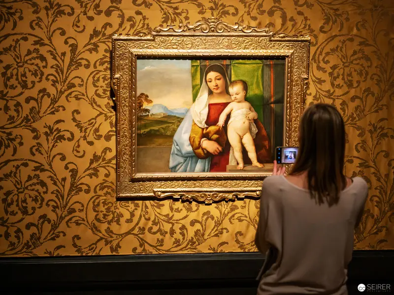 Tizian Exhibition at KHM Vienna: Renaissance Madonna and Child Painting