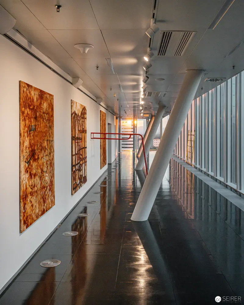 Treuer Fürst Exhibition: Modern Art Gallery Interior with Rust Landscape Paintings