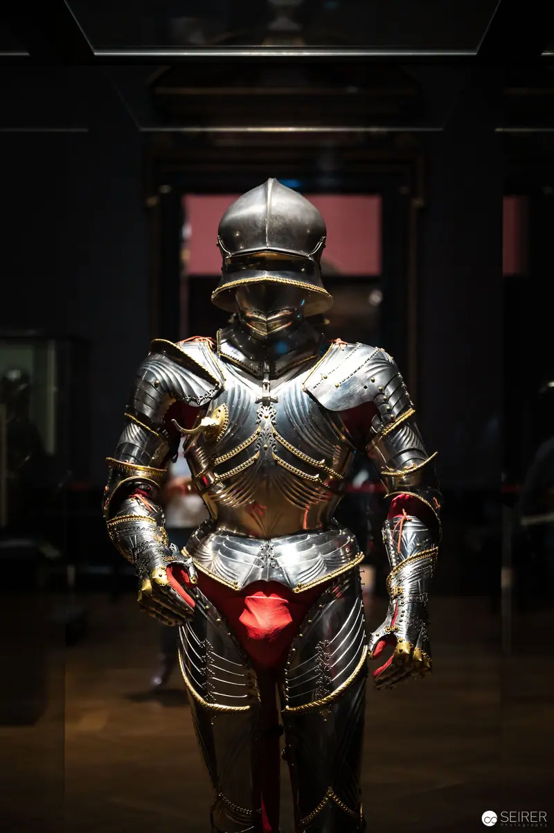 Medieval Knight's Armor Displayed at Kunsthistorisches Museum Wien "Iron Men" Exhibition