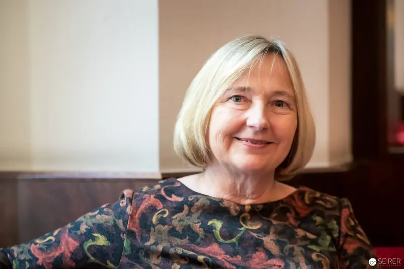 Ute Krause During Interview with Janett Cernohuby, Reflective Portrait Session