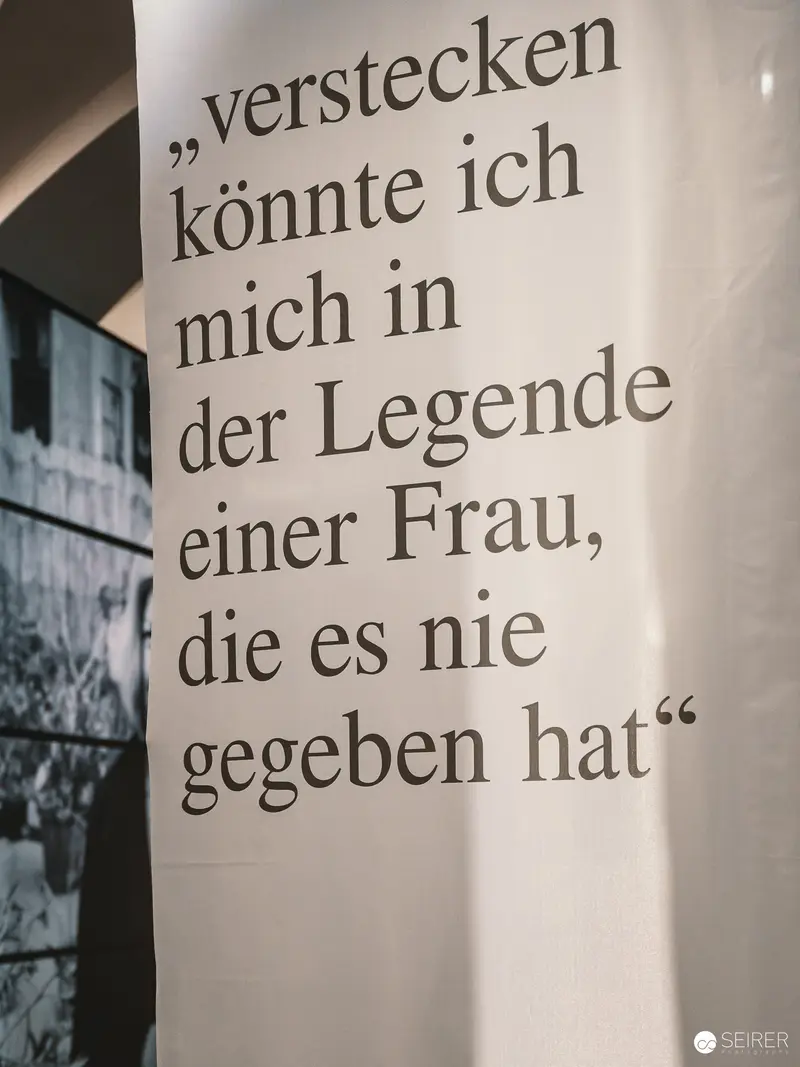 Typography of Longing: Intimate Text in Exhibition Space on Ingeborg Bachmann