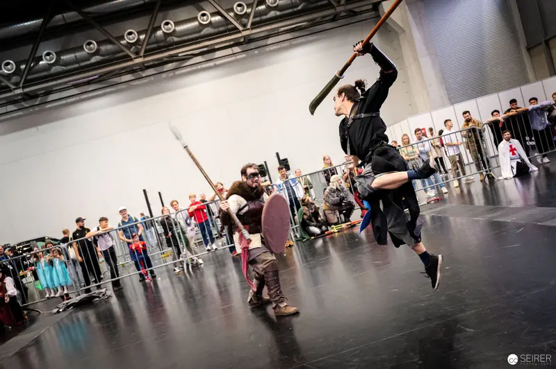 Dramatic Leap at Vienna ComicCon 2022 Showfight Performance