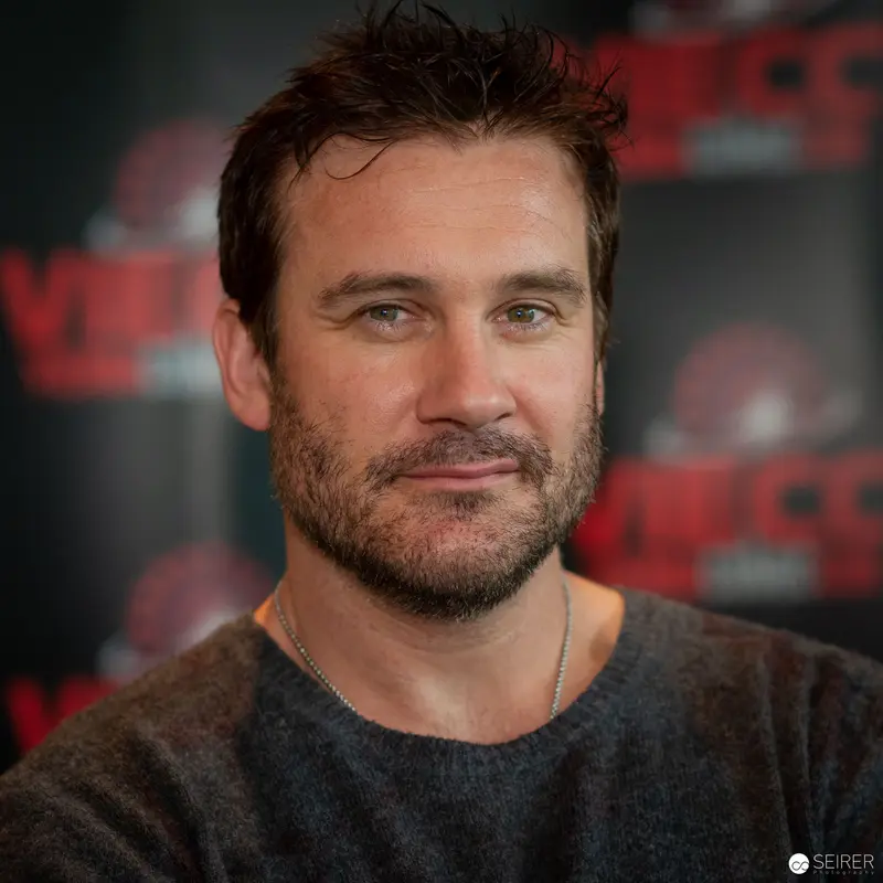 Actor in Gray Sweater at Vienna ComicCon 2022 Press Event