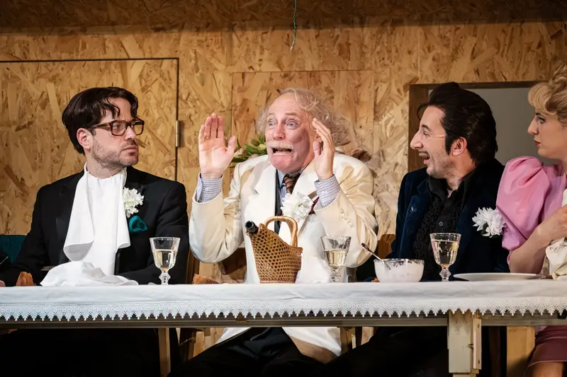 Bertolt Brecht's "Small Bourgeois Wedding" Scene at Josefstadt Kammerspiele