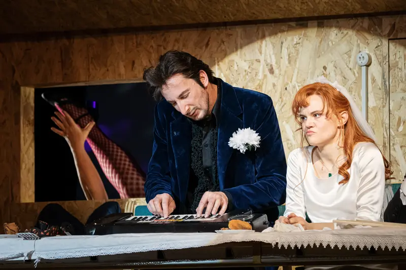 Bertolt Brecht's "Small Bourgeois Wedding" at Josefstadt Chamber Theater