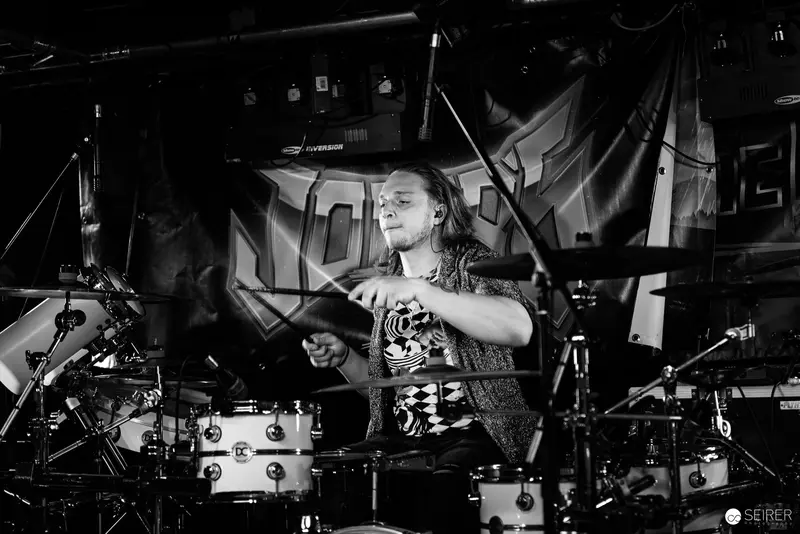 Intense Drummer Performance at Replugged, Vienna - Jokers IV Live Concert