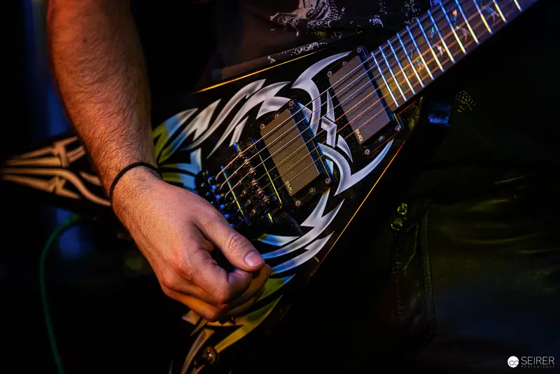 Nightmarcher's Intricately Designed Electric Guitar at Replugged Vienna