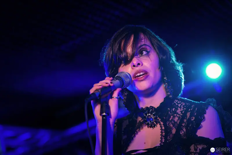 Nightmarcher Performing Intense Vocal Set at Replugged Vienna with Dynamic Stage Presence