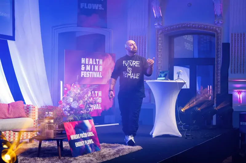 Health & Mind Festival Speaker Presents on Future Female Empowerment
