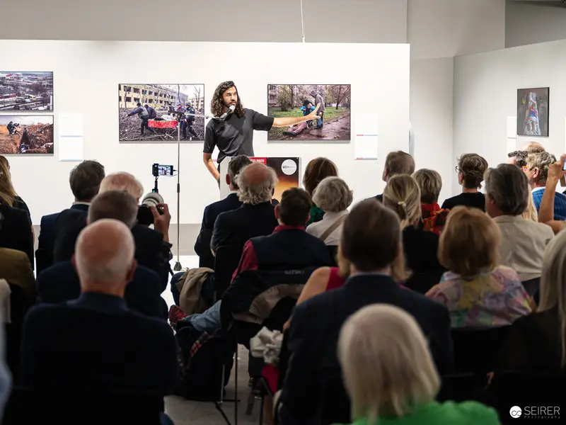 World Press Photo 2023 Exhibition Opening at Westlicht with Photography Curator's Presentation